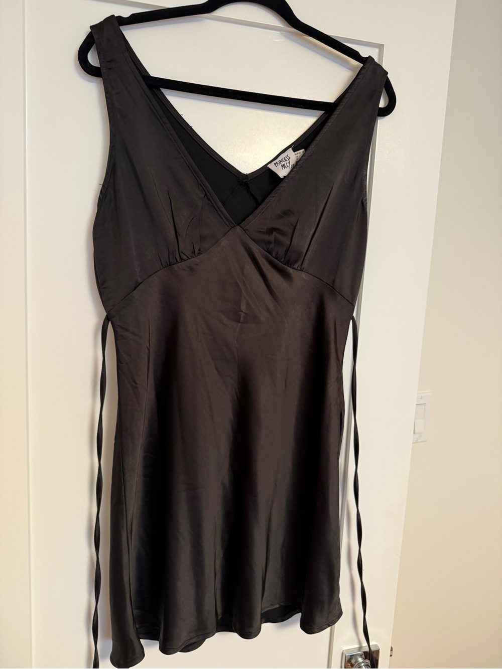 Princess Polly Black Satin V-Neck Dress - Picture 3 of 3